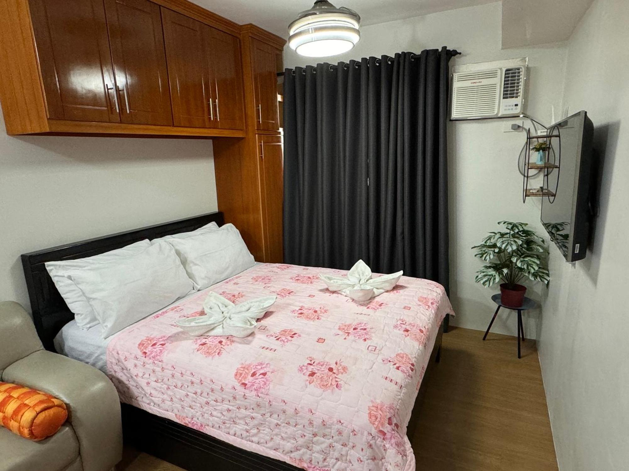 Cozyvilla At Pine Suites Tagaytay 2Br Or Studio With Free Parking 2Br In Basement Parking And Studio In Offsite Parking Tagaytay City Exterior foto